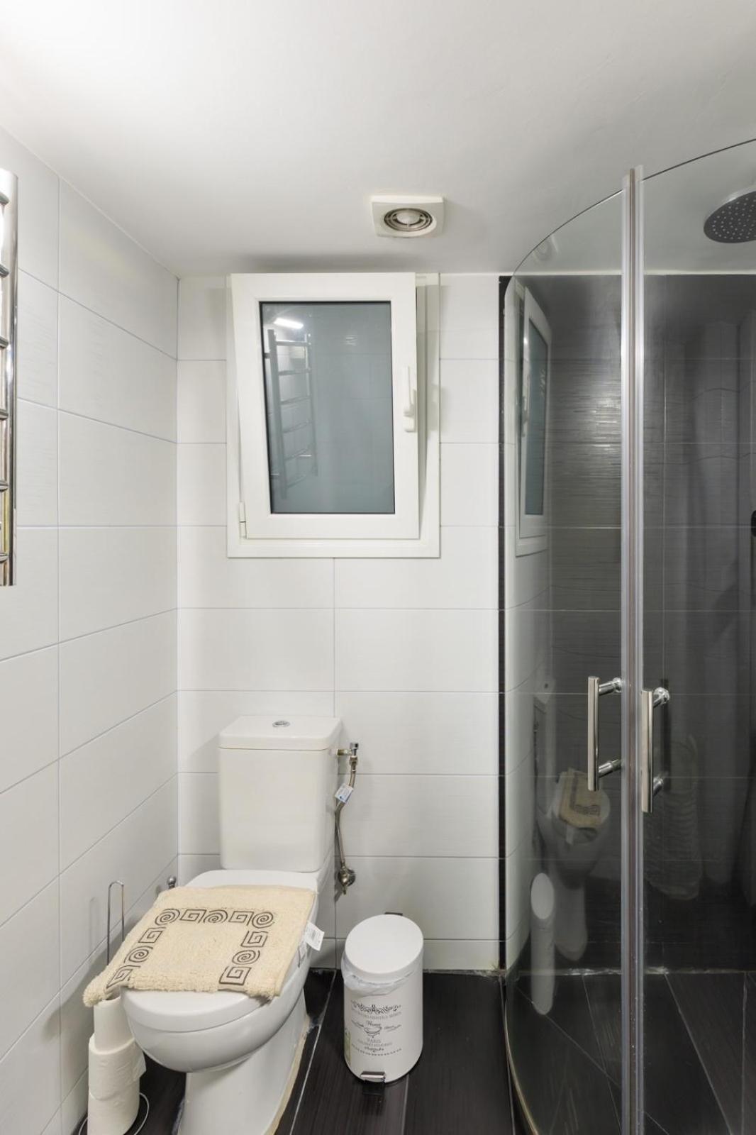 Aiolos Luxury Metro Acropolis Suite 7 Near Museum Of Modern Art Athens Luaran gambar